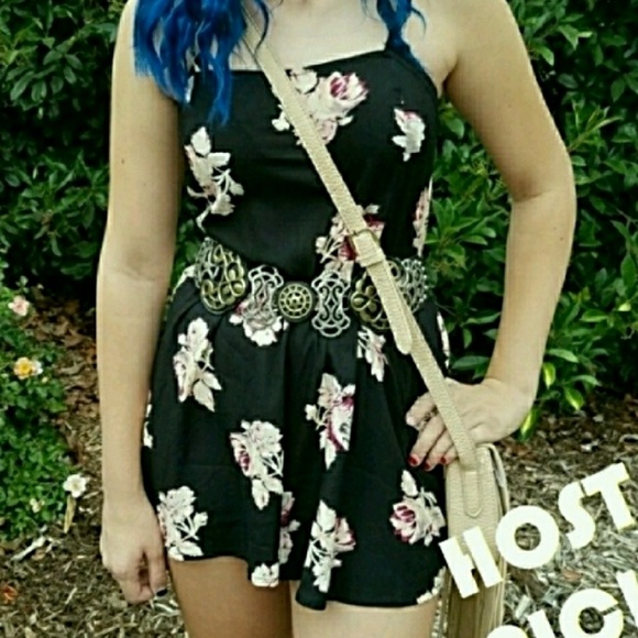Floral Romper - Picture 6 of 6
